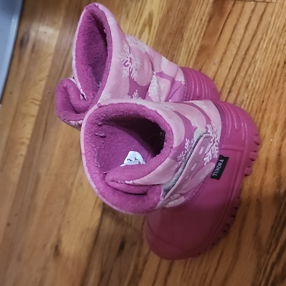 Tundra kids snow boots